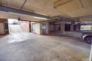 Parking Area- click for photo gallery